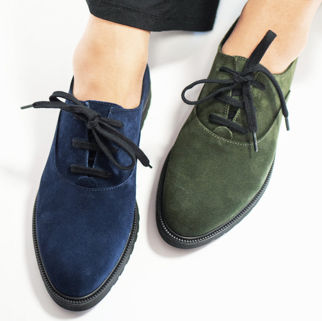 Oxford lace-up blue suede