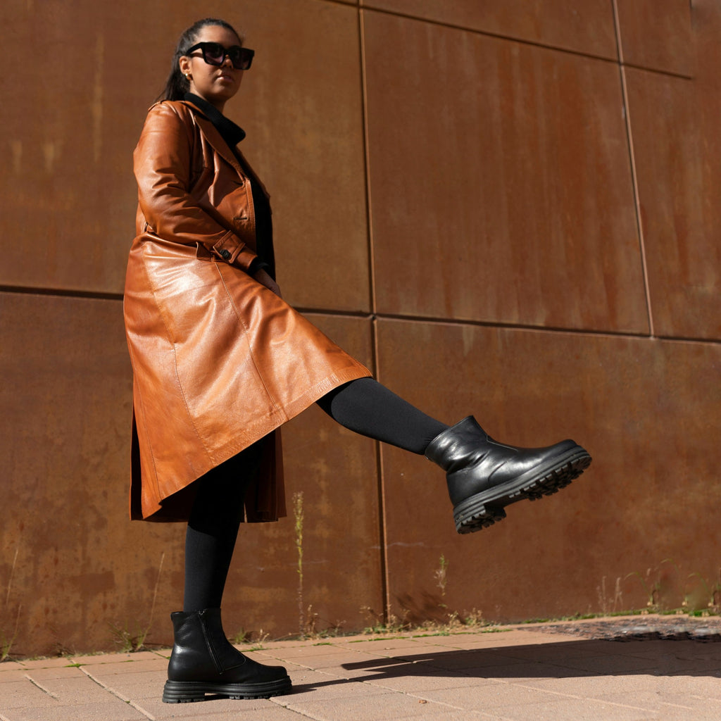 Ines ankle boot black waterproof leather