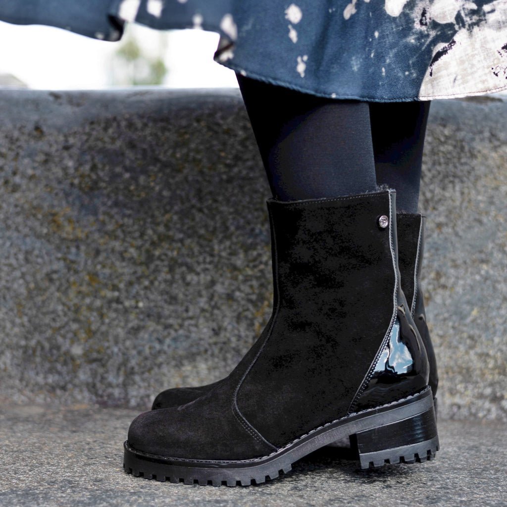 Katia suede ankle boot black