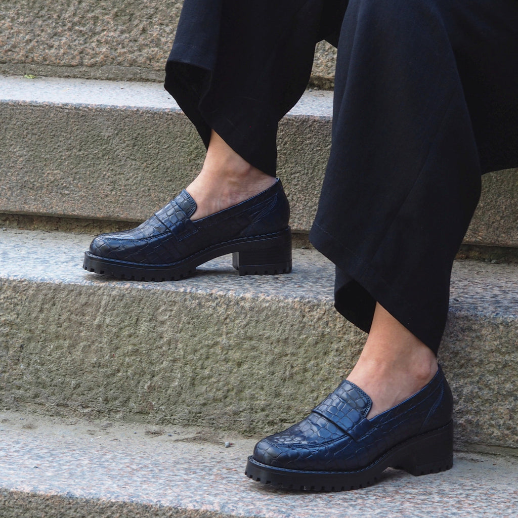 Linne croco loafer 