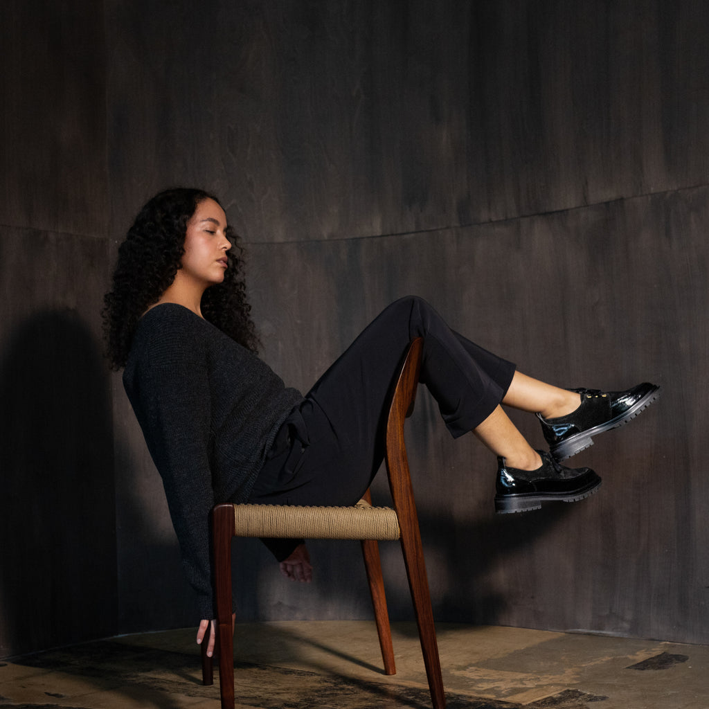 Dina nauhakenkä musta