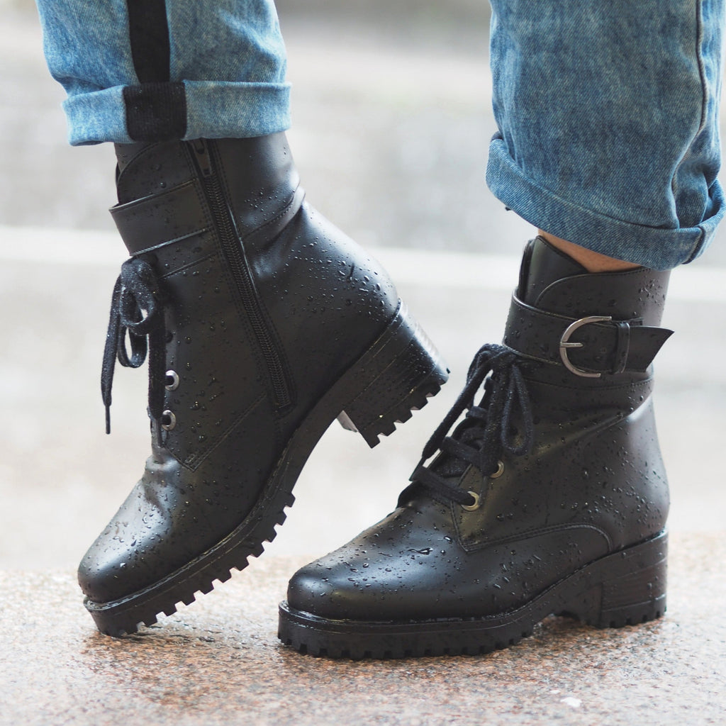 Cilla lace-up boot Vegnappa